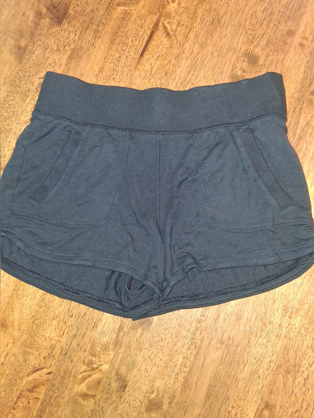 Athleta Black Modal Spandex Blend Shorts Soft Comfy Short Shorts M